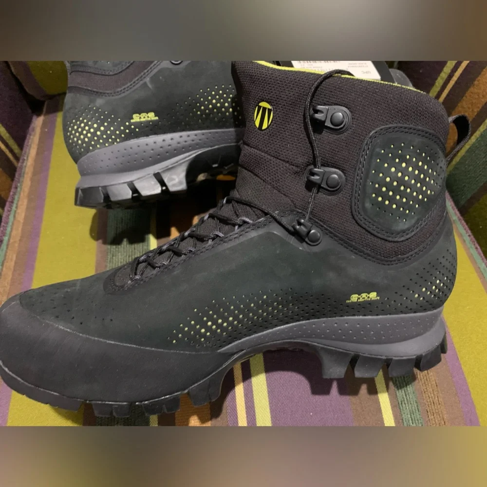 Tecnica Forge GTX Womens Hiking/Approach Boots - Picture 2 of 13